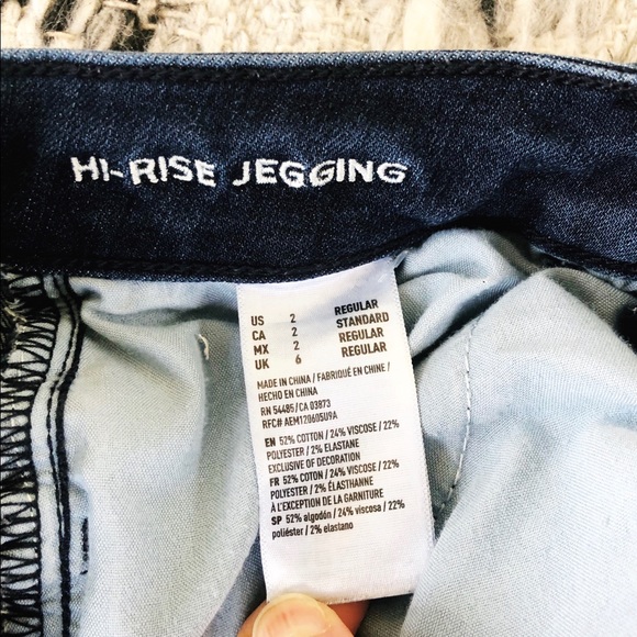 AEO Hi-Rise Jegging - Picture 5 of 7